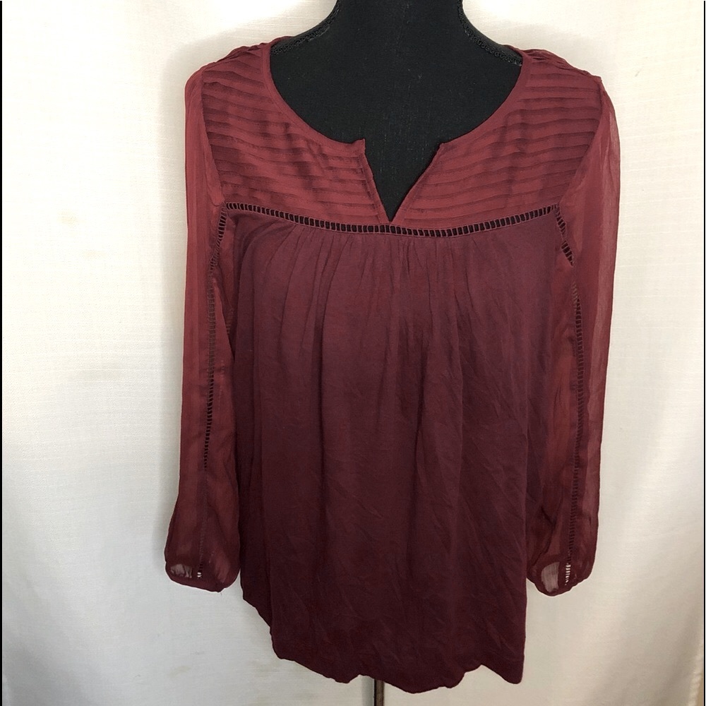 Lucky Brand Sheer Sleeve Top Size Small